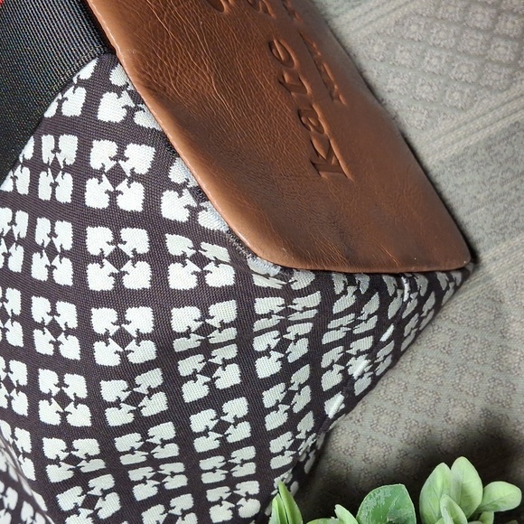 Kate Spade Stripe Hobo tote - Picture 8 of 16